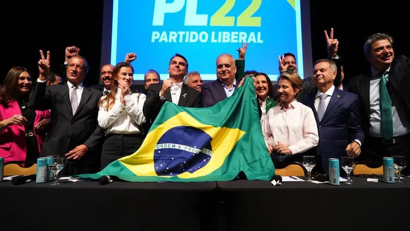 Anúncio de Alfredo Gaspar como vice de Flávio Bolsonaro - Reprodução/PL